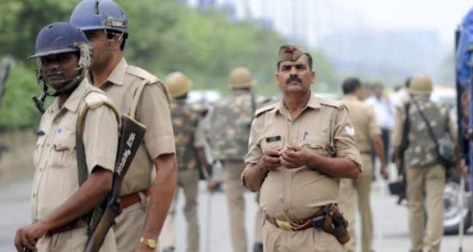 Police arrest Nigerian man, Indian woman with illicit drugs in India/Illustration. [lindaikejisblog]