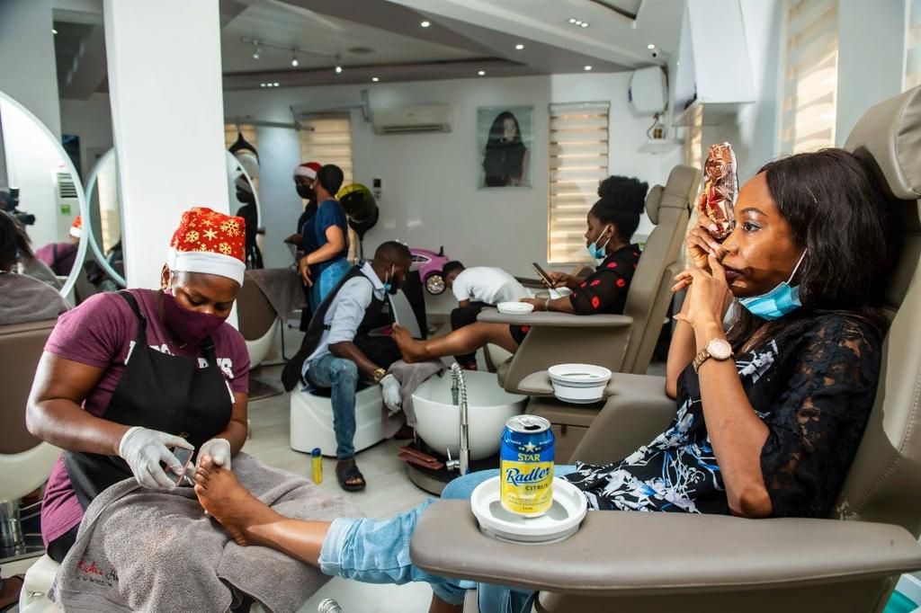 Makeovers, dinner and fun conversations: Here’s how Erica and Elozonam rewarded fans with Star Radler