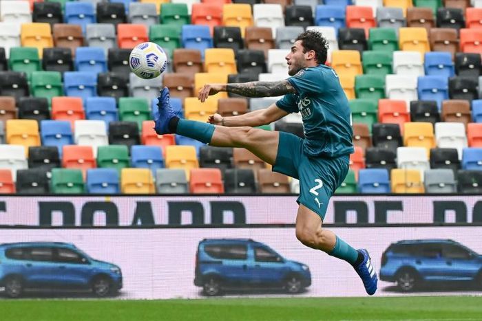 First Italy call-up for AC Milan defender Davide Calabria.