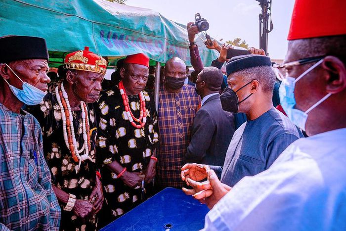 Vice President Osinbajo visits Ebonyi communities on Easter Sunday to condole with families whose members were reportedly killed by herders on March 29, 2021 (Laolu Akande)