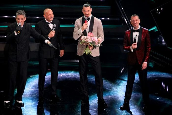 AC Milan star Zlatan Ibrahimovic (2nd from right) and Bologna coach Sinisa Mihajlovic (2nd from left) team up for a duet at the Sanremo 2021 music festival