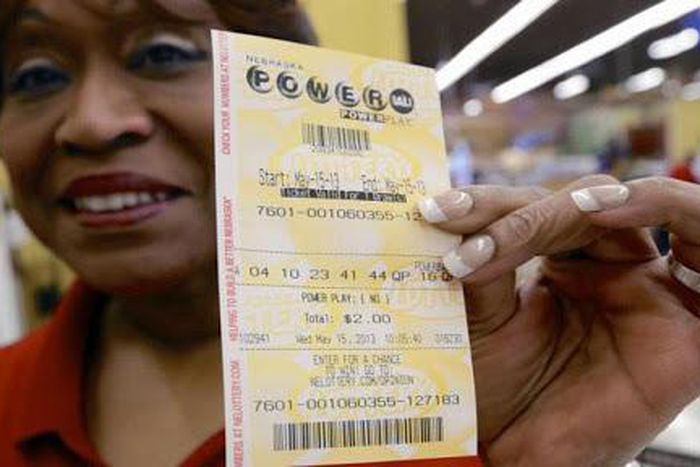 $220 million jackpot is up for grabs in US Powerball this Wednesday; Nigerians can play the draw online