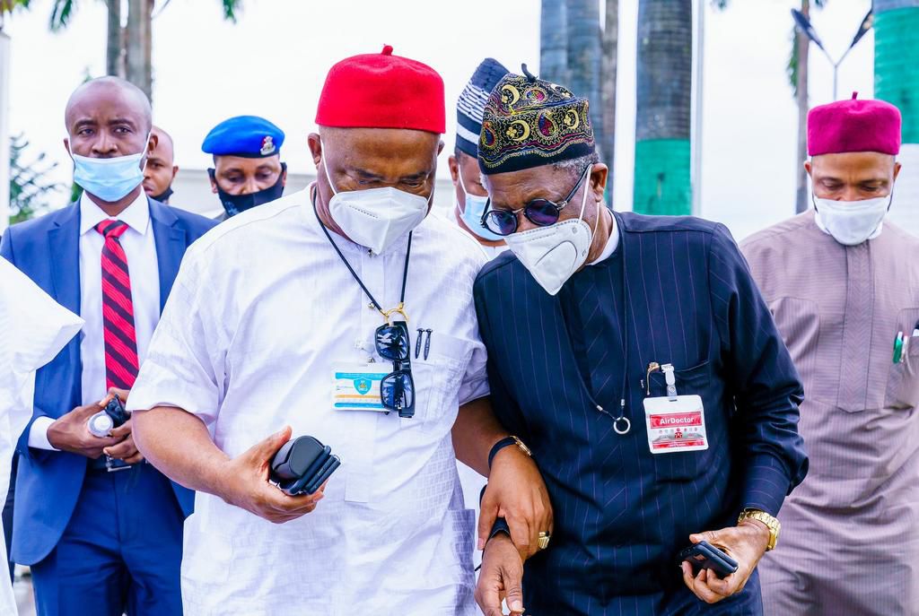 Minister of Information and Culture, Alhaji Lai Mohammed; Governor Hope Uzodinma and the Minister of State for Education, Chukwuemeka Nwajiuba. [Twitter/@Hope_Uzodimma1]