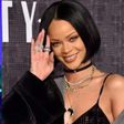 Rihanna jams to Wizkid's 'Essence.' (Novice)