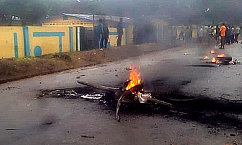 Mob sets police station ablaze over alleged killing of youth in Imo community [Channels TV]