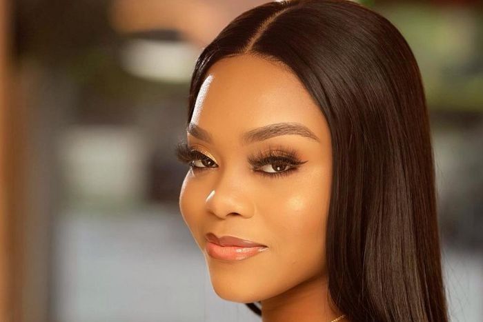 Lilo {instagram/liloaderogba}