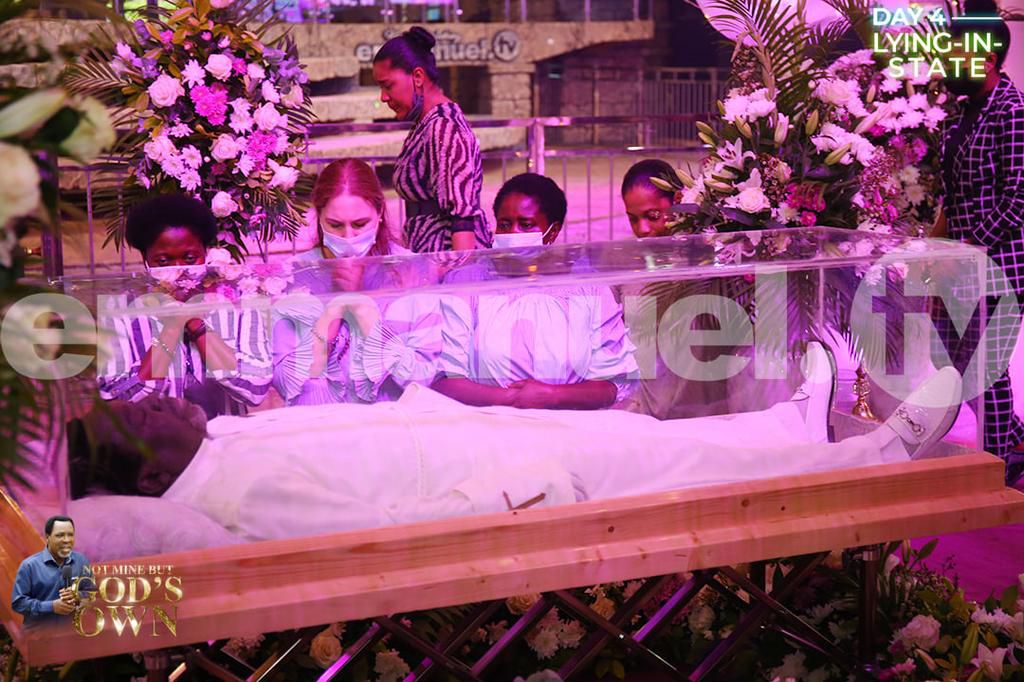 Here are photos from TB Joshua’s funeral service as he’s laid-in-state