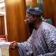 President Muhammadu Buhari and former President Olusegun Obasanjo exchanging pleasantries at the Presidential Villa in Abuja, before OBJ later withdrew his support for the incumbent administration.