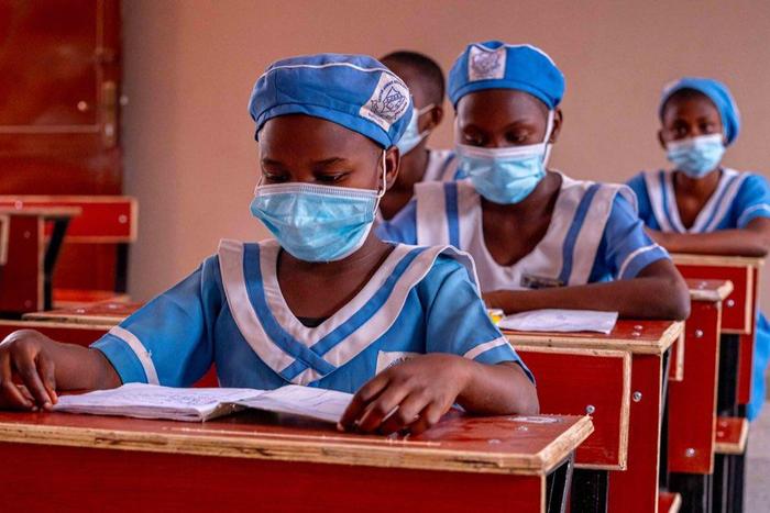 Secondary school students in Lagos, Nigeria [LASG]