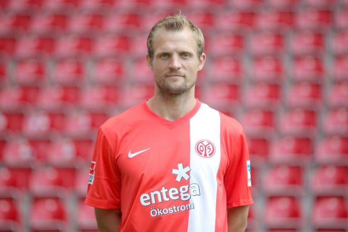 Mainz on Monday appointed former Denmark defender Bo Svensson as head coach in their battle to avoid relegation from the Bundesliga
