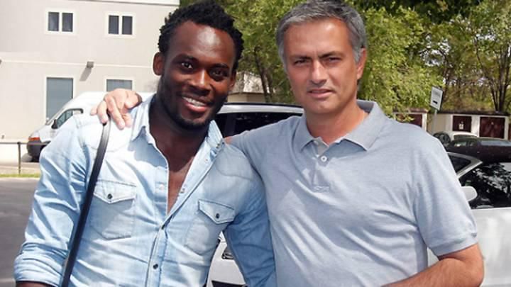 Michael Essien with Jose Mourinho