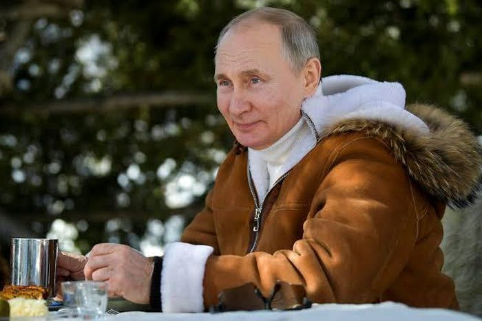 Vladimir Putin takes undisclosed Covid-19 vaccine behind closed doors