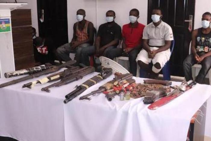 Suspected IPOB members. [Twitter/@Yeribabaa]