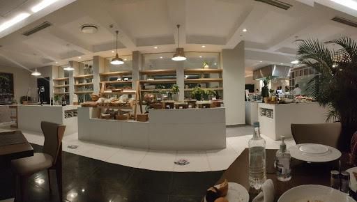 Picture taken using the pano mode of the restaurant at Radisson Blu G.R.A Ikeja