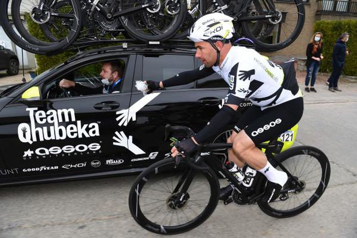 Team Qhubeka ASSOS