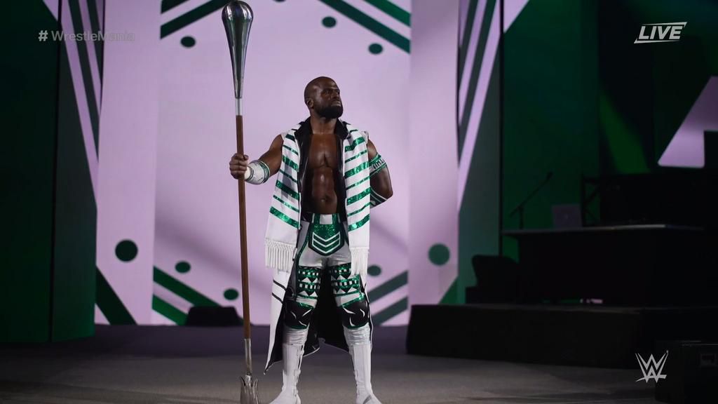 Apollo Crews (WWE/Twitter)