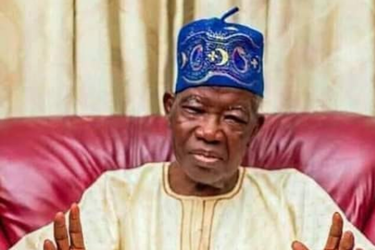 First Civilian Governor, Lateef Jakande (LKJ). [lindaikejisblog