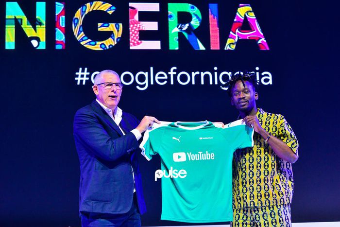 Lyor Cohen with Mr Eazi at the Google for Nigeria week where they announced the partnership between emPawa and YouTube Music