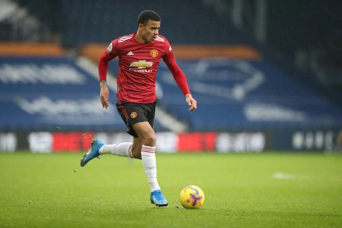 Exciting young winger Mason Greenwood commits to Manchester United till 2025