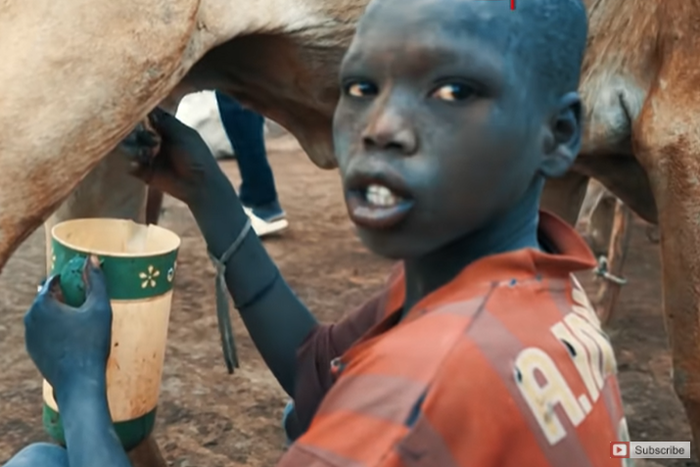 Meet the Mundari tribe of South Sudan where people bathe with cow urine