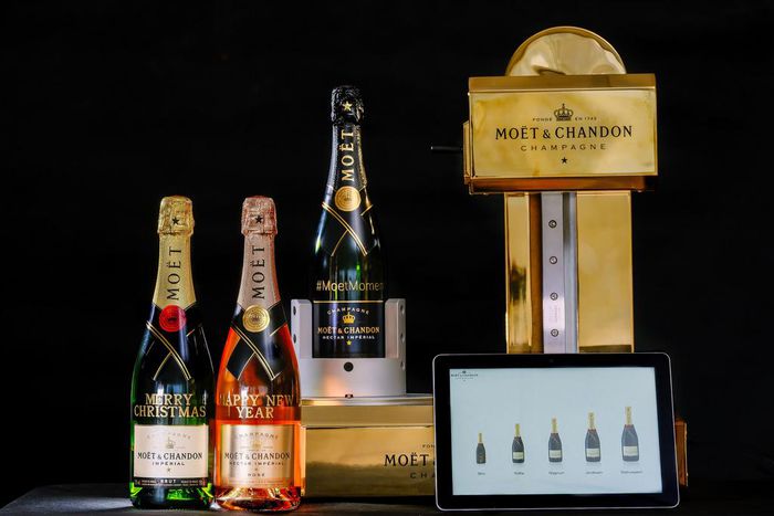 You can now personalise your own bottle of Moët & Chandon for the perfect gift!