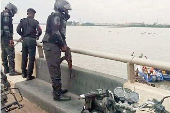 For Illustration:  Police officers on Third Mainland Bridge during rescue operation  (Punch)