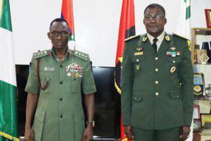 The Chief of Defence Staff, Gen. Lucky Irabor (L) host the Inspector-General of Senegalese Armed Forces, Maj.-Gen. Elhadji Niang in Abuja on 30/6/2021