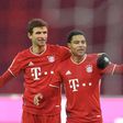 Thomas Mueller (L) and Serge Gnabry (R) returned to Bayern Munich training on Thursday