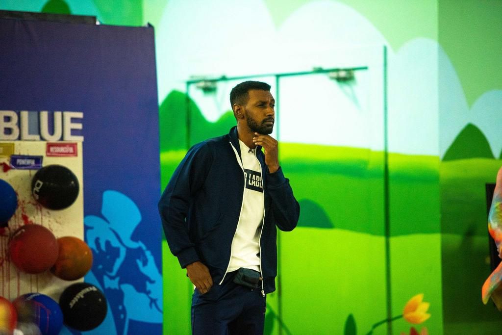 Johnnie Walker debunks social stereotypes during the BBN 'No Labels' task