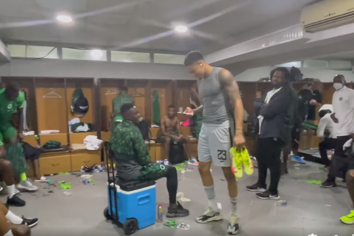 Watch Super Eagle celebrate in the dressing room after one of their latest win (Facebook/Super Eagles)