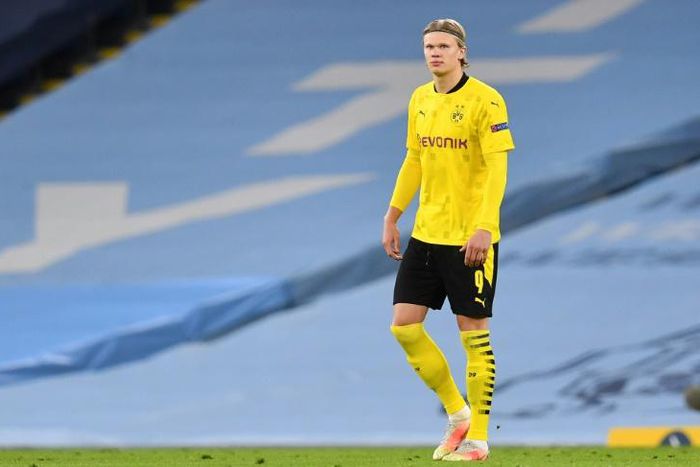 Erling Haaland was asked to sign an autograph for the assistant referee after Borussia Dortmund's 2-1 Champions League defeat to Manchester City