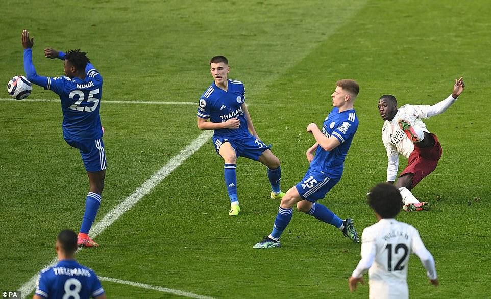 Wilfried Ndidi (PA)