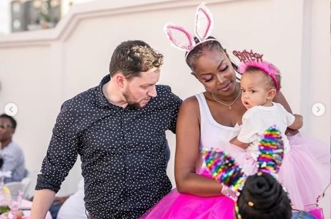 Yvonne Nelson and Jamie Robert