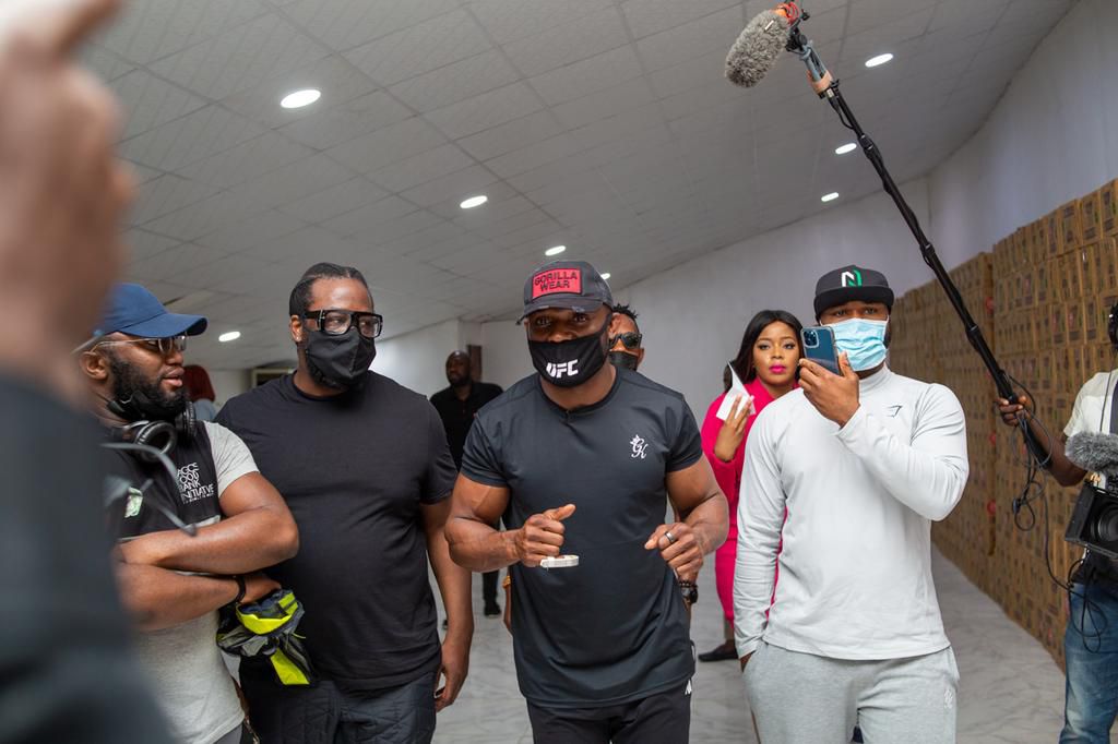 Champion and family man, Kamaru Usman shares an unforgettable CSR experience, feeds 1000 children