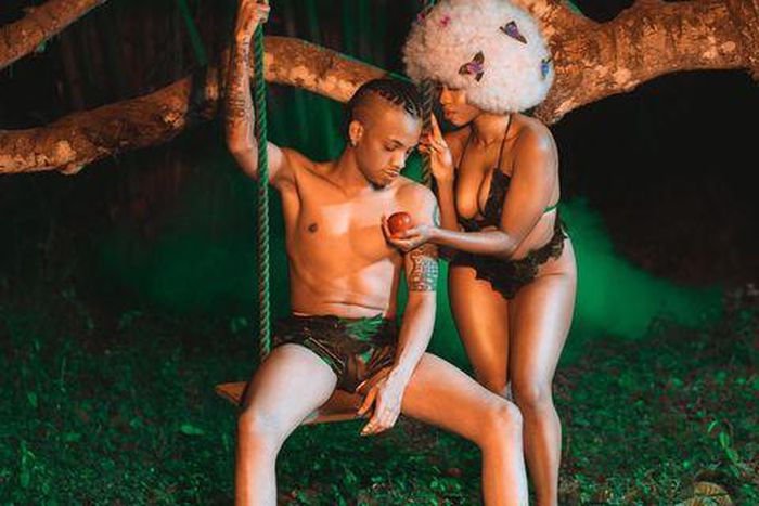 Tekno - Old Romance. [UMG]