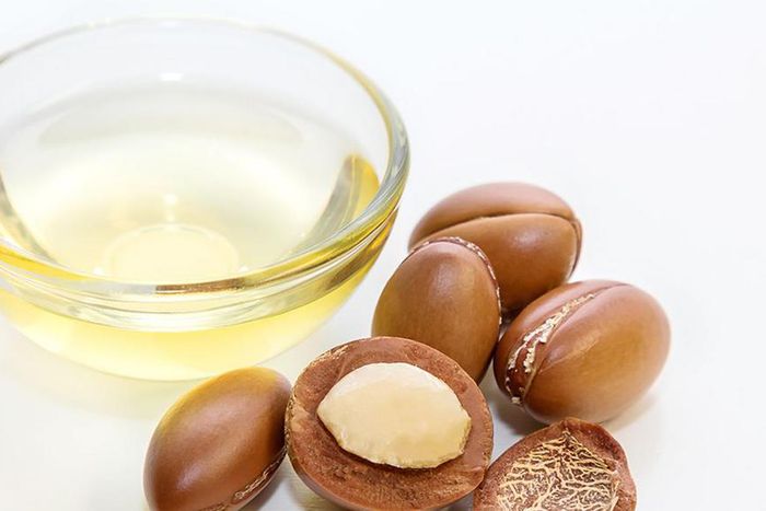 Argan oil makes hair softer [ecowatch}