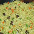 Nigerian fried rice: Easy-peasy method of preparing this meal without frying  [Nigerian Food TV]