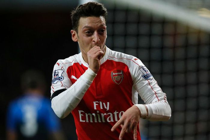 ___4806355___https:______static.pulse.com.gh___webservice___escenic___binary___4806355___2016___4___27___22___mesut-ozil-cropped_1sb1sij9efggc1enaca9sjvl5w