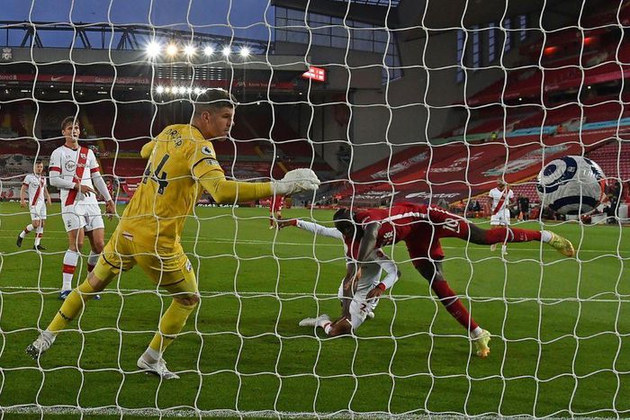 Sadio Mane heads the first Liverpool goal in a 2-0 victory over Southampton at Anfield