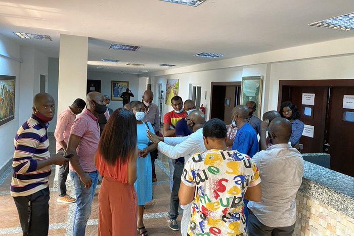 Journalists covering the Lagos judicial panel of inquiry on December 1, 2020 [Editi Effiong]