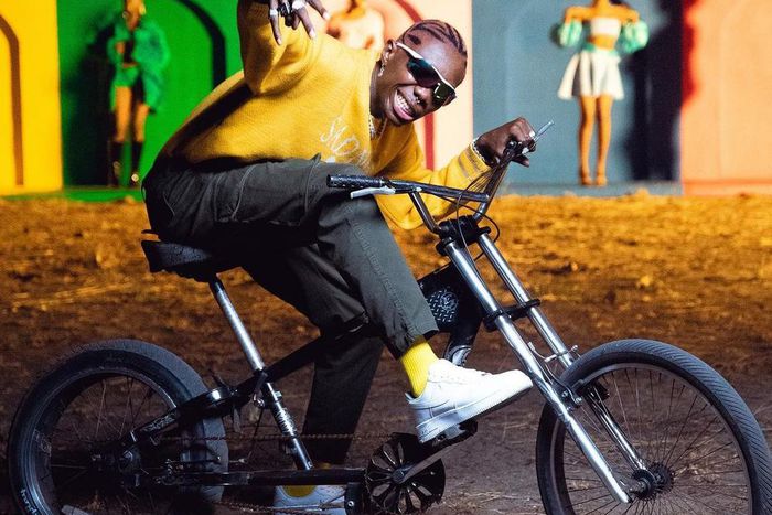 Nigerian rapper Emeka Akumefule popularly known as Blaqbonez [Instagram/BlaqBonez]