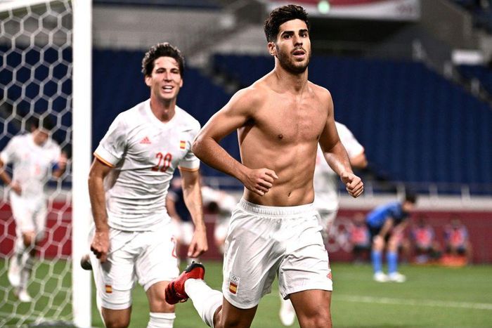 Marco Asensio's brilliant late goal sent Spain through to an Olympic final against Brazil