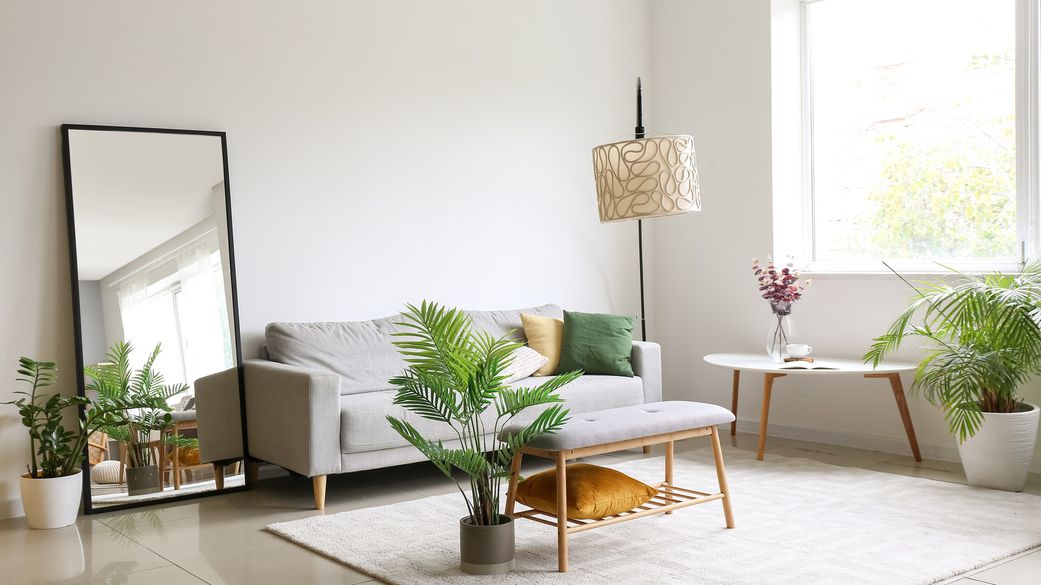 Use mirrors to create space [HouseDigest]
