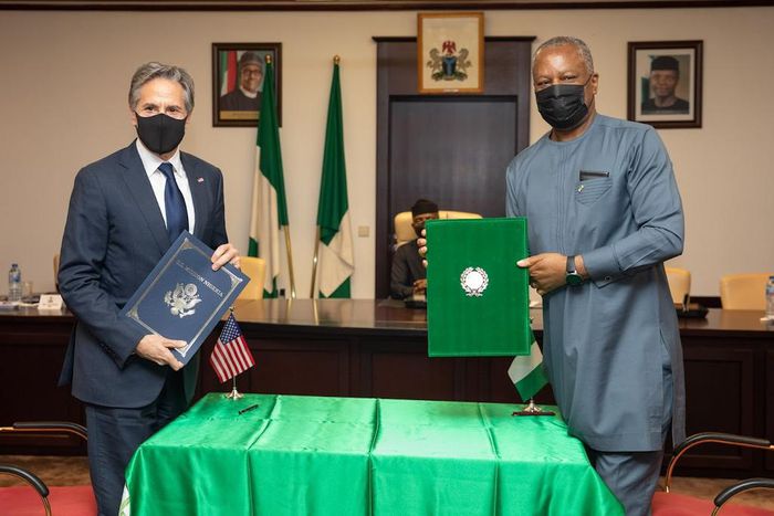 U.S Secretary of State, Antony Blinken (left), with Nigeria's Minister of Foreign Affairs, Geoffrey Onyeama (right) [U.S. Mission in Nigeria]