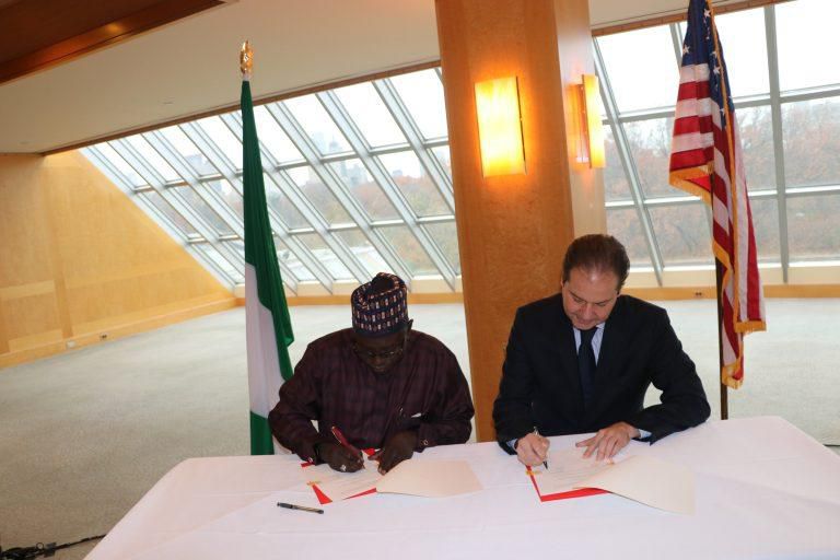 Director-General, National Commission for Museums and Monuments (NCMM), Prof. Abba Tijjani and Metropolitan Museum Director, Max Hollein, signing an MoU at the official handing-over of Nigerian artefacts in New York. [NAN]