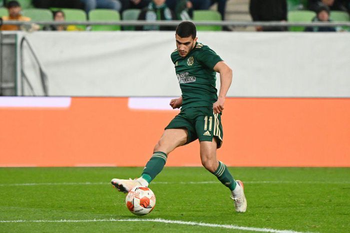 Liel Abada scored twice in Celtic's 3-1 win at St. Johnstone