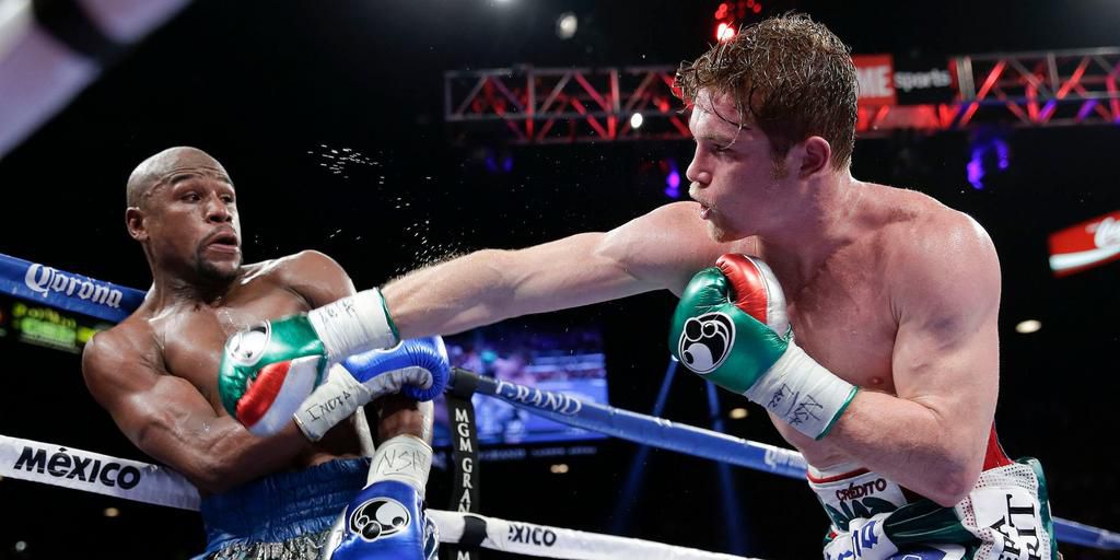 Could Canelo Alvarez leave Oscar de la Hoya