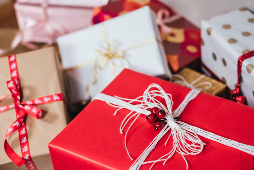 How delivery services can help you this holiday season