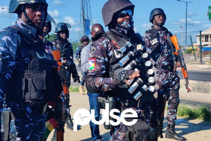 RRS Commander, CSP Olayinka Egbeyemi (middle)