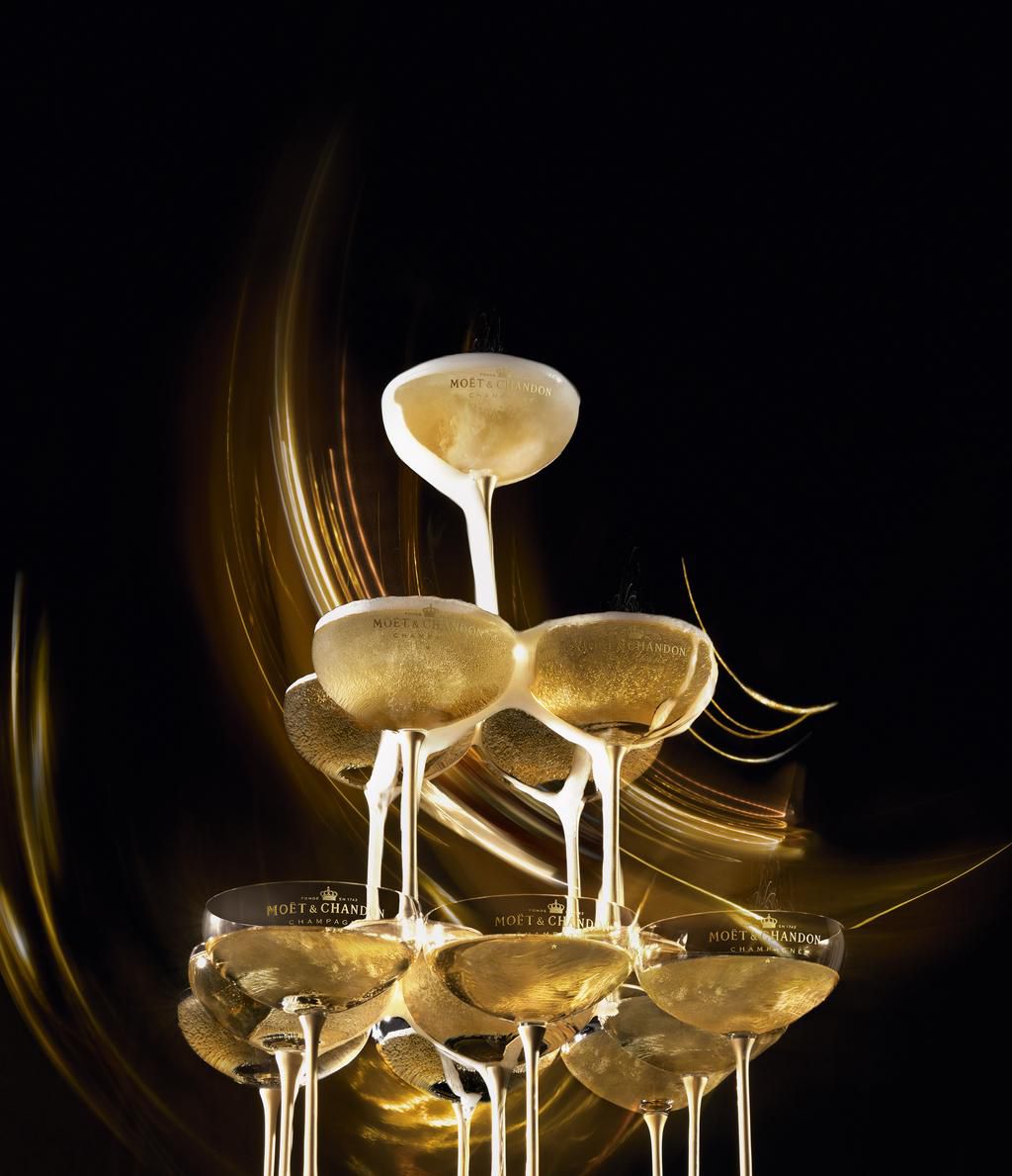 Moët & Chandon ignites the holiday season with joyous effervescence